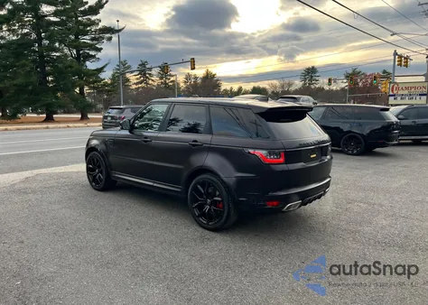 2020 Land Rover Range Rover Sport Svr z USA, uszkodzony, nr VIN SALWZ2RE7LA712894